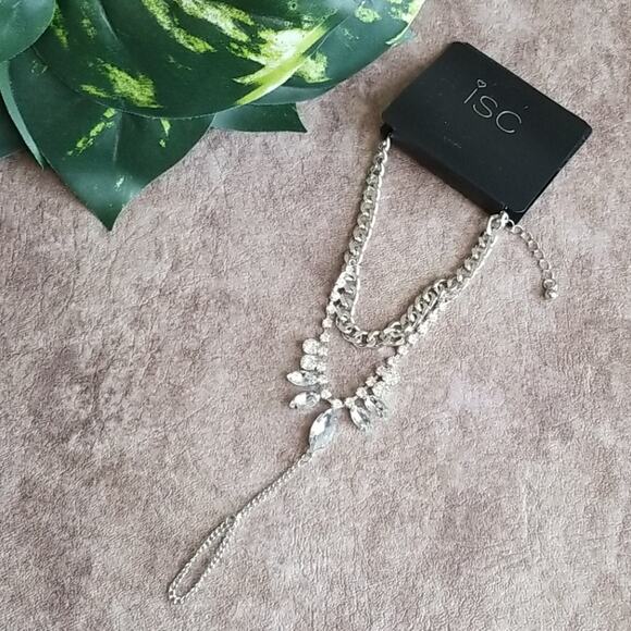 ISC silver toned rhinestone glove bracelet - Picture 2 of 6